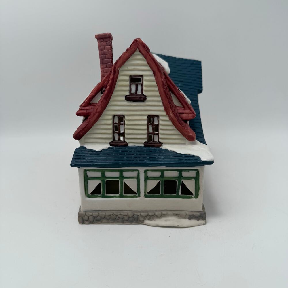 Holiday Snow Village Collectible Lighted Church & Cottage House Set Christmas - Picture 9 of 9